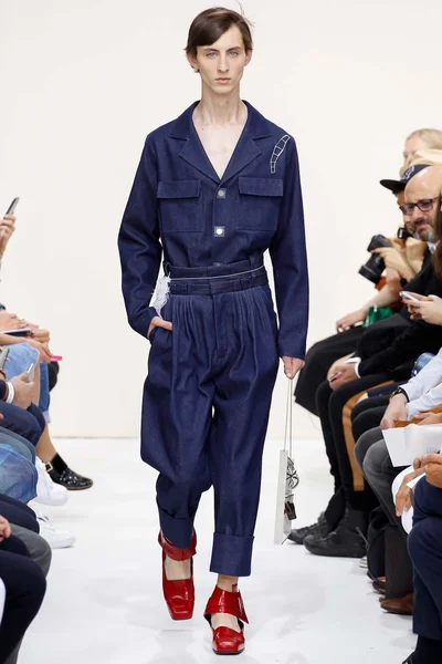 Look 21